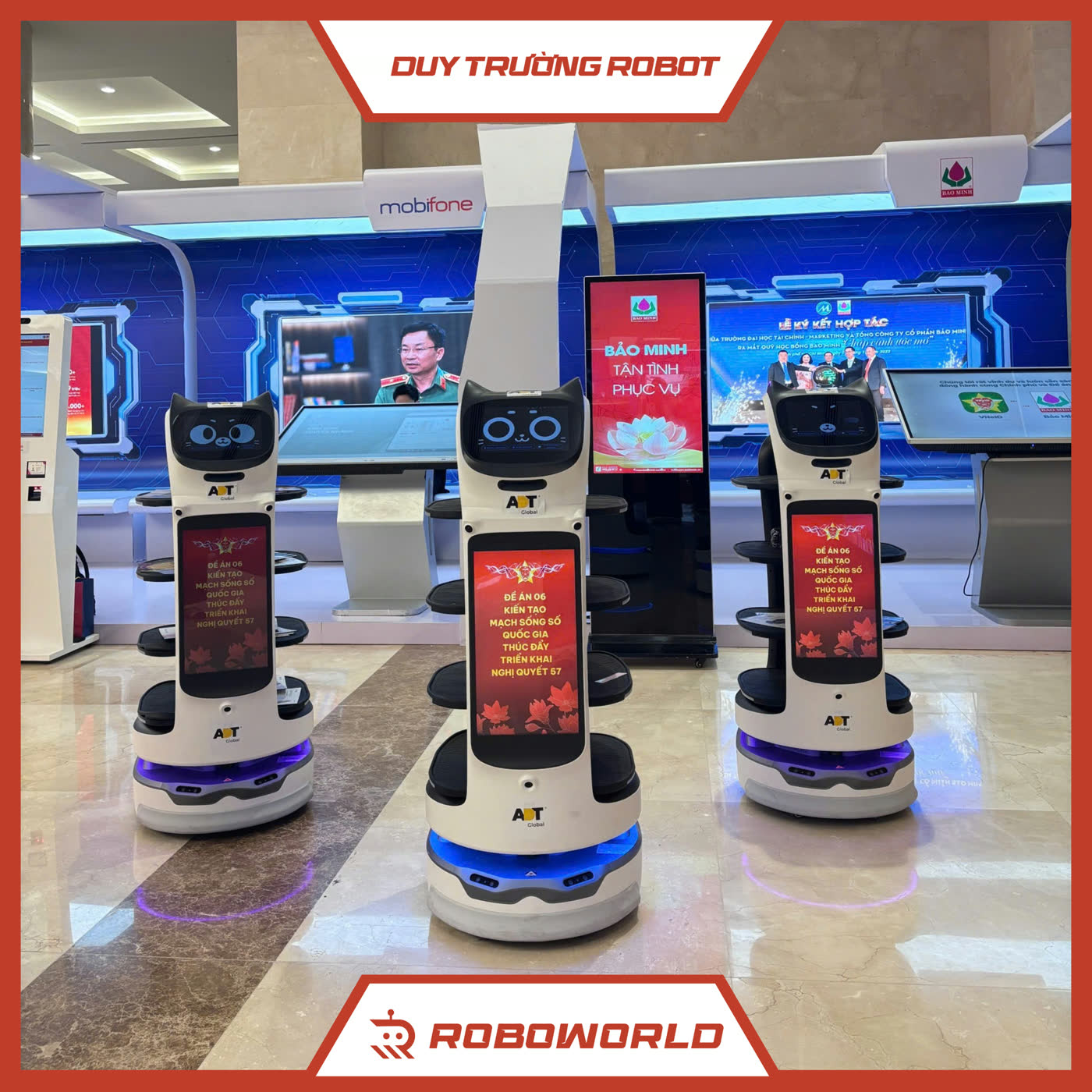 Gian trưng bày Duy Trường Robot tại triển lãm chuyển đổi số